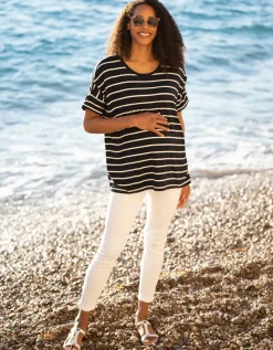 Store Seraphine Ubergroses, Kastenformiges Umstands- Und Still-T-Shirt Mit Marineblauen Und Weisen Streifen