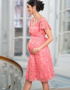 Discount Seraphine Umstands- Und Stillkleid In Korallenrosa Mit Floraler Spitze