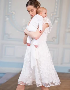 Best Seraphine Weises Spitzenkleid Mit Blumenmuster Fur Umstands- Und Stillanlasse